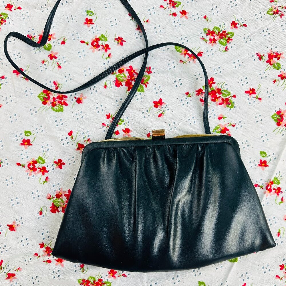 Vintage 1980s Ande Navy Frame Purse Gold Clasp Shoulder Bag